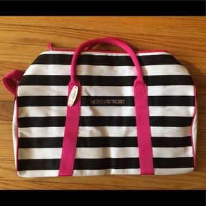 Victoria’s Secret Overnight Duffle Bag